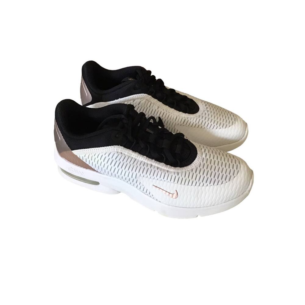 Nike Air Max Advantage 3 Women's Size 51/2 Metallic Rose Gold Accents